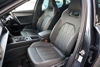 Cupra Formentor V2 DSG Plug In Hybrid, 5 Door, Automatic.