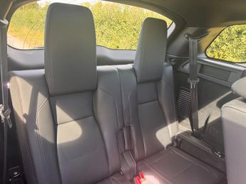 Land Rover Discovery Sport R-DYNAMIC SE D180 7 SEATS