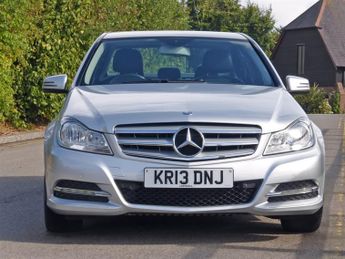 Mercedes C220 2.1 CDI BLUEEFFICIENCY EXECUTIVE SE AUTOMATIC