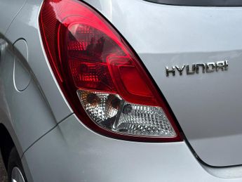 Hyundai i20 1.4 Active Hatchback 5dr Petrol Auto Euro 5 (100 ps)