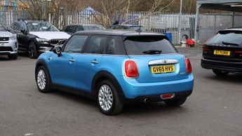MINI Hatch 1.5 Cooper Hatchback 5dr Petrol Auto Euro 6 (s/s) (136 ps)