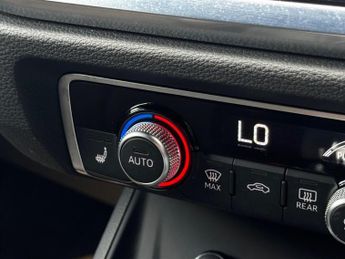 Audi Q3 2.0 TFSI 40 Vorsprung S Tronic quattro Euro 6 (s/s) 5dr