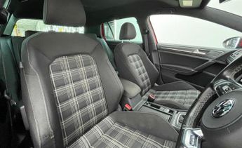 Volkswagen Golf 2.0 TDI GTD DSG Euro 6 (s/s) 5dr