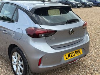 Vauxhall Corsa 1.2 SE Premium Hatchback 5dr Petrol Manual Euro 6 (75 ps)