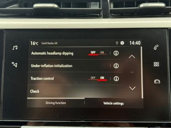 Vauxhall Corsa 1.2 SE Premium Hatchback 5dr Petrol Manual Euro 6 (75 ps)