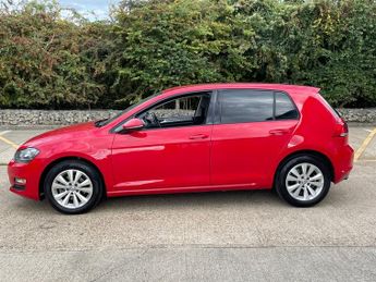 Volkswagen Golf 1.2 TSI BLUEMOTION TECH | DSG | AUTOMATIC | EURO 6 |