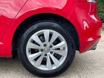 Volkswagen Golf 1.2 TSI BLUEMOTION TECH | DSG | AUTOMATIC | EURO 6 |