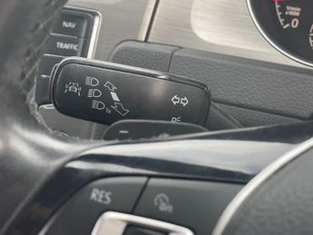 Volkswagen Golf 1.2 TSI BLUEMOTION TECH | DSG | AUTOMATIC | EURO 6 |