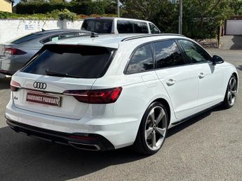 Audi A4 Avant 2.0 TFSI 35 Black Edition Estate 5dr Petrol S Tronic Euro 6 (s/s