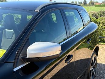 Volvo XC60 2.0 D4 R-Design Nav SUV 5dr Diesel Manual Euro 6 (s/s) (190 ps)