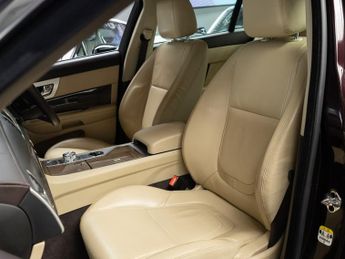 Jaguar XF D PREMIUM LUXURY