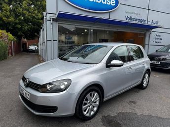 Volkswagen Golf TDi 1.6 TDI Match Hatchback 5dr Diesel DSG Euro 5 (105 ps)