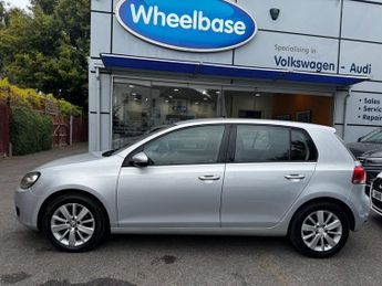 Volkswagen Golf 1.6 TDI Match Hatchback 5dr Diesel DSG Euro 5 (105 ps)