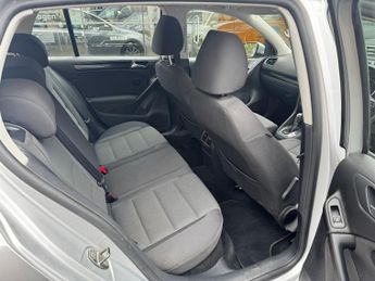 Volkswagen Golf 1.6 TDI Match Hatchback 5dr Diesel DSG Euro 5 (105 ps)