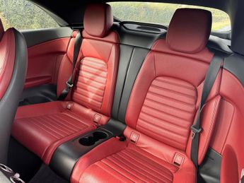 Mercedes C300 AMG LINE PREMIUM PLUS
