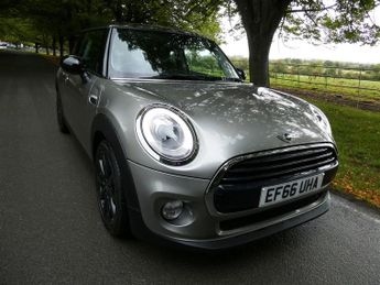 MINI Hatch 1.5 Cooper Hatchback 3dr Petrol Auto Euro 6 (s/s) (136 ps)