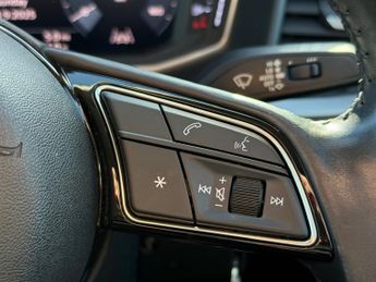 Audi A1 1.0 TFSI 30 Sport Sportback 5dr Petrol Manual Euro 6 (s/s) (116 