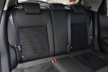 Nissan Juke 1.6 Bose Personal Edition SUV 5dr Petrol XTRON Euro 6 (112 ps)