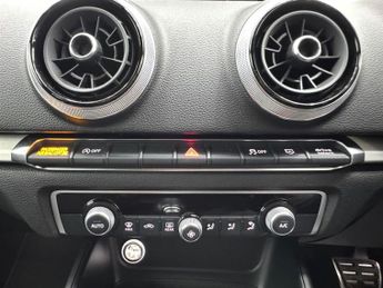Audi A3 2.0 TDI 35 S line S Tronic Euro 6 (s/s) 4dr
