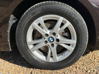 BMW 220i 2.0 SE MPV 5dr Petrol DCT Euro 6 (s/s) (192 ps)