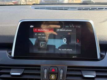 BMW 220i 2.0 SE MPV 5dr Petrol DCT Euro 6 (s/s) (192 ps)