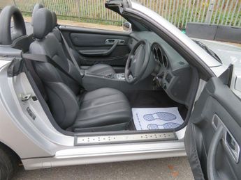 Mercedes SLK 320 Convertible