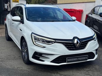 Renault Megane 1.5 Blue dCi Iconic Sport Tourer 5dr Diesel Manual Euro 6 (s/s) 