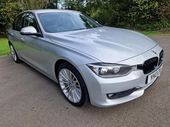 BMW 320 LUXURY