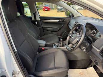 Skoda Karoq 1.0 TSI SE Technology SUV 5dr Petrol Manual Euro 6 (s/s) (116 ps