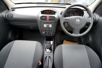 Vauxhall Combo TOUR ESSENTIA CDTI, Automatic, Disabled, Wheelchair Accessible V