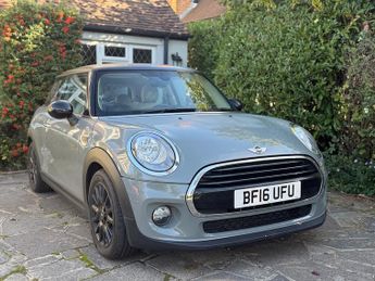 MINI Hatch 1.5 Cooper Hatchback 3dr Petrol Auto Euro 6 (s/s) (136 ps)