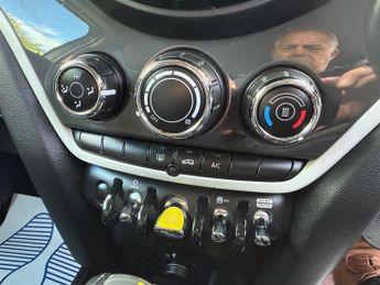 MINI Countryman 1.5 7.6kWh Cooper SE Auto ALL4 Euro 6 (s/s) 5dr