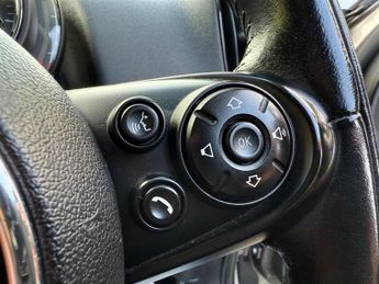 MINI Countryman 1.5 7.6kWh Cooper SE Auto ALL4 Euro 6 (s/s) 5dr