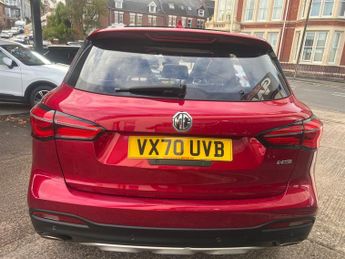 MG MG HS EXCLUSIVE DCT