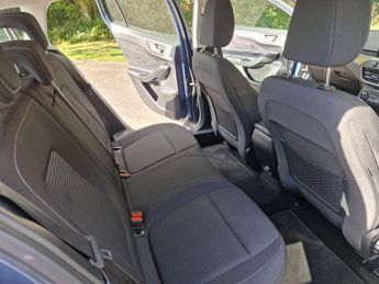 Ford Focus TITANIUM