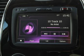 Renault Captur 1.5 dCi ENERGY Dynamique S Nav SUV 5dr Diesel Auto Euro 6 (s/s) 