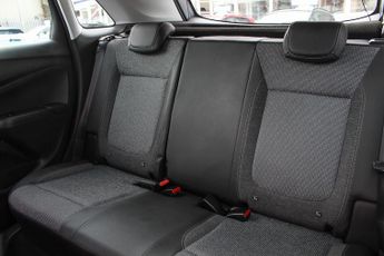 Vauxhall Crossland 1.2 Turbo Elite Nav SUV 5dr Petrol Auto Euro 6 (s/s) (130 ps)