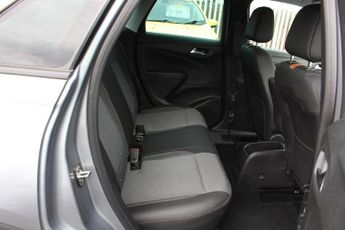 Vauxhall Crossland 1.2 Turbo Elite Nav SUV 5dr Petrol Auto Euro 6 (s/s) (130 ps)