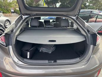 Hyundai Ioniq 38.3kWh Premium SE Hatchback 5dr Electric Auto (136 ps)