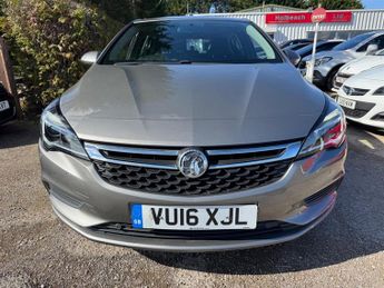 Vauxhall Astra 1.6 CDTi ecoTEC BlueInjection Design Euro 6 5dr