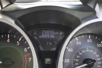 Nissan Juke 1.6 Bose Personal Edition SUV 5dr Petrol XTRON Euro 6 (112 ps)