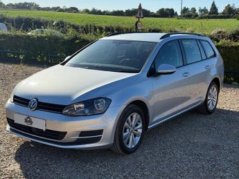 Volkswagen Golf 1.6 TDI BlueMotion Tech SE Estate 5dr Diesel Manual Euro 5 (s/s)
