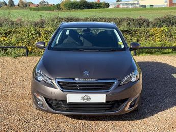 Peugeot 308 SW 1.2 PureTech Allure Estate 5dr Petrol EAT Euro 6 (s/s) (130 ps)