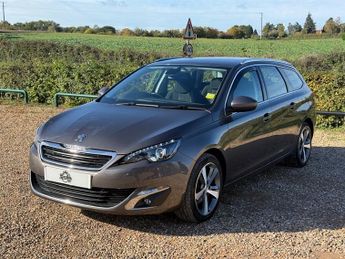 Peugeot 308 SW 1.2 PureTech Allure Estate 5dr Petrol EAT Euro 6 (s/s) (130 ps)