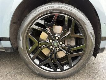 Land Rover Range Rover Evoque P250 FIRST EDITION