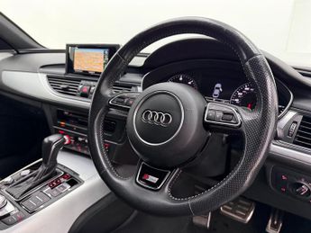 Audi A6 Saloon 2.0 TDI ultra S line S Tronic Euro 6 (s/s) 4dr