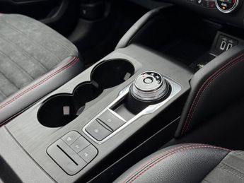 Ford Kuga 2.5 Duratec 14.4kWh ST-Line X Edition CVT Euro 6 (s/s) 5dr