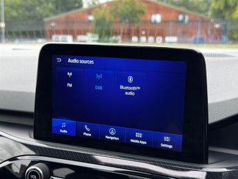 Ford Kuga 2.5 Duratec 14.4kWh ST-Line X Edition CVT Euro 6 (s/s) 5dr