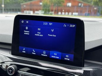 Ford Kuga 2.5 Duratec 14.4kWh ST-Line X Edition CVT Euro 6 (s/s) 5dr