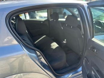 Vauxhall Astra 1.8i 16v Life 5dr